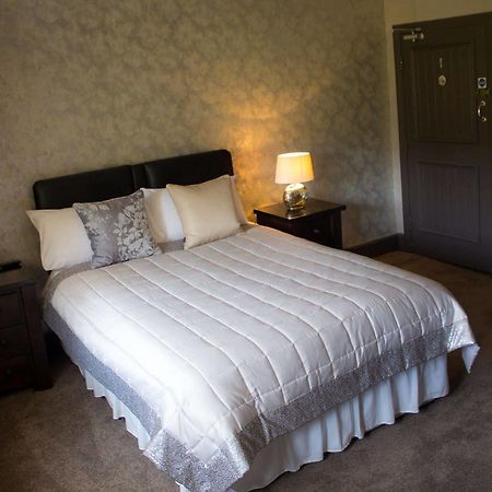 The Malthouse Bed & Breakfast Rishworth Екстериор снимка