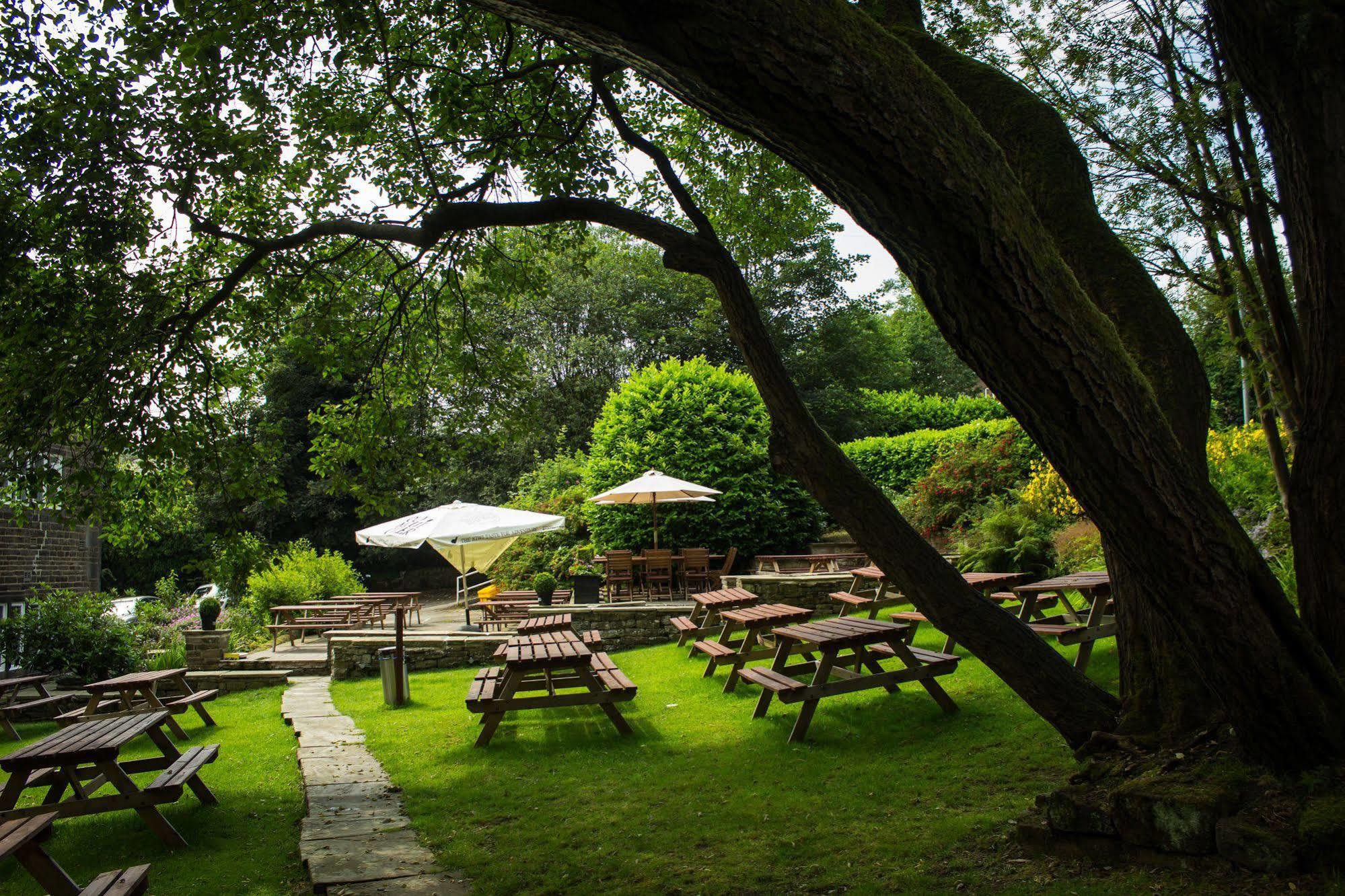 The Malthouse Bed & Breakfast Rishworth Екстериор снимка
